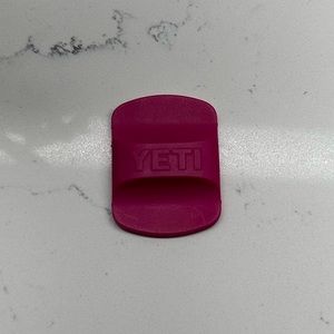 Yeti *Limited Edition* Prickly Pear Magslider